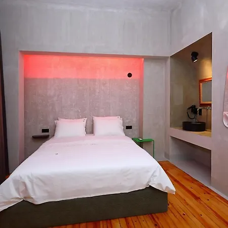 Aparthotel Paradox *