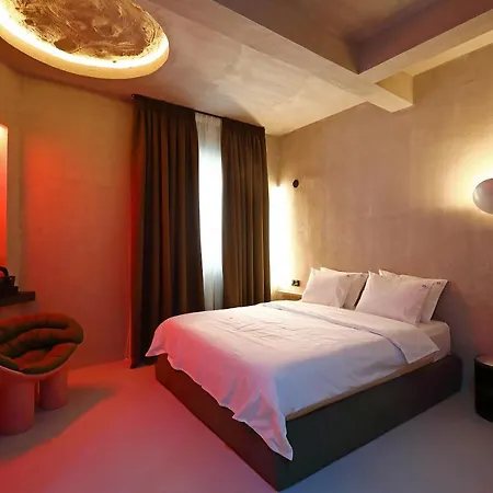Aparthotel Paradox